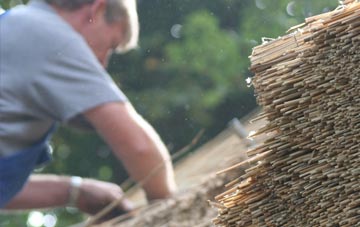 professional Capel Uchaf thatchers